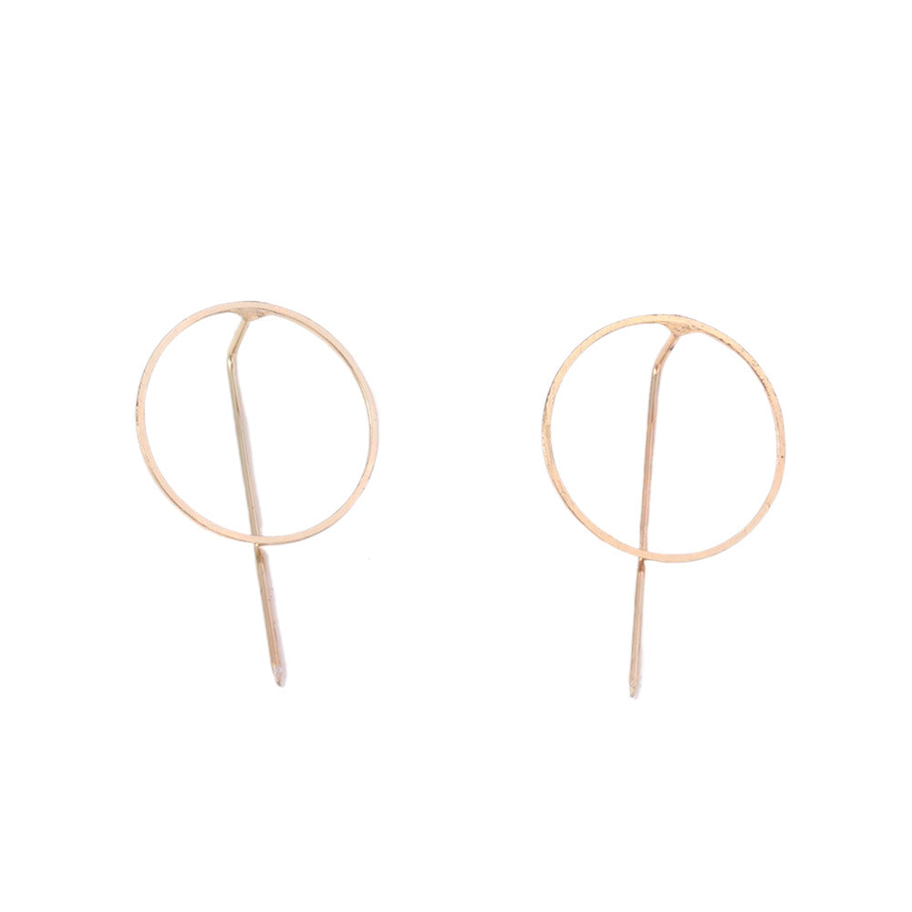 Charming Gold Piece for Any Occasion