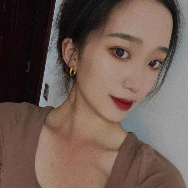 Delicate Artisan Gold Earring