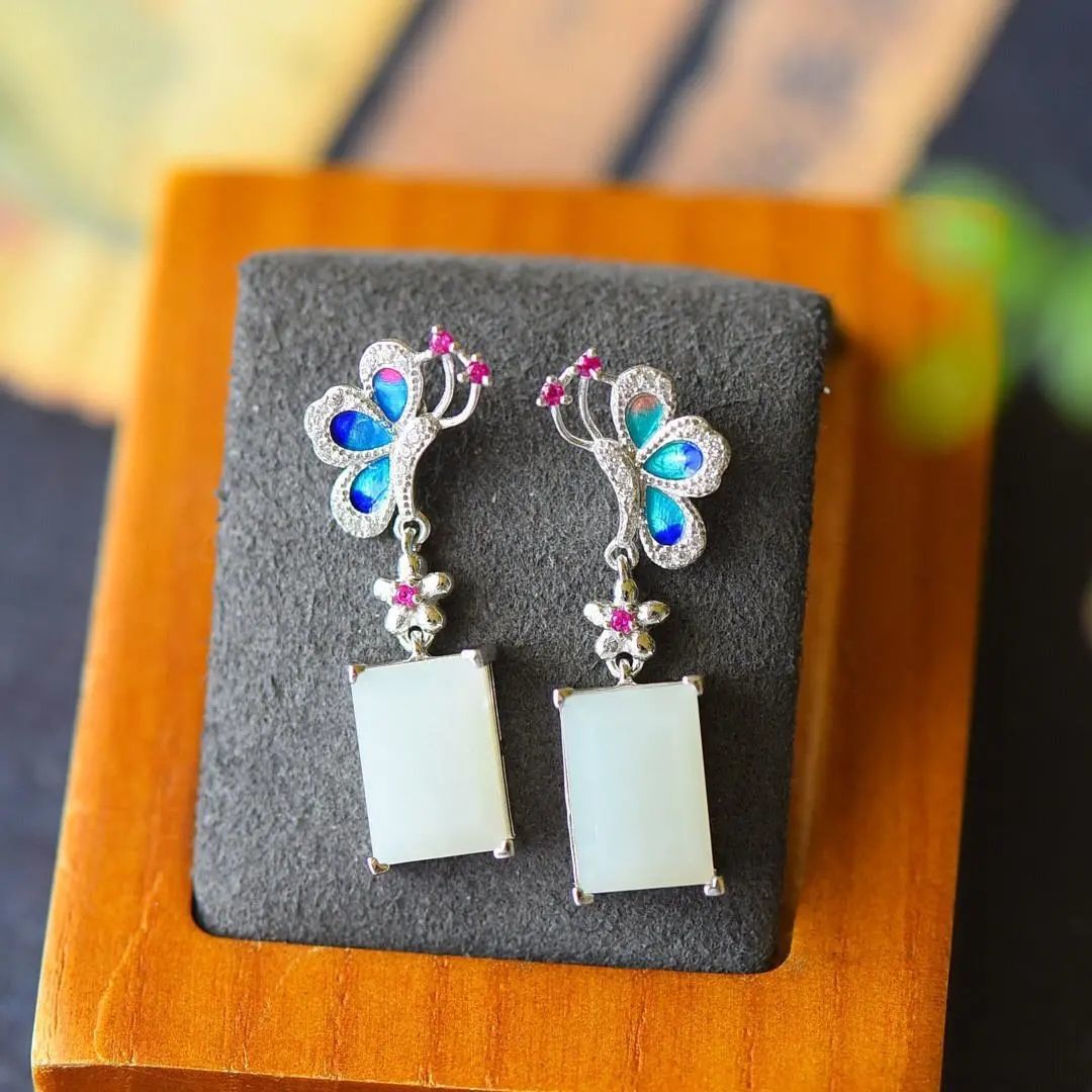 Vintage Handmade Silver Earring