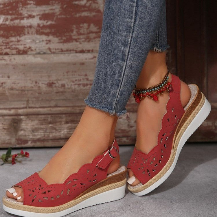 Graceful Orthopedic Sandals for Modern Look