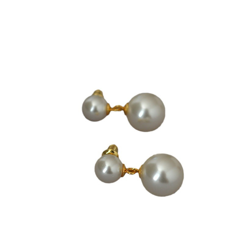 Beautiful Silver Earring with Unique Style
