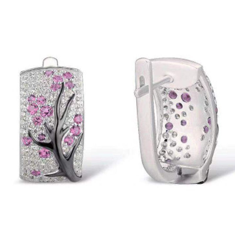 Romantic Earring for Special Moments