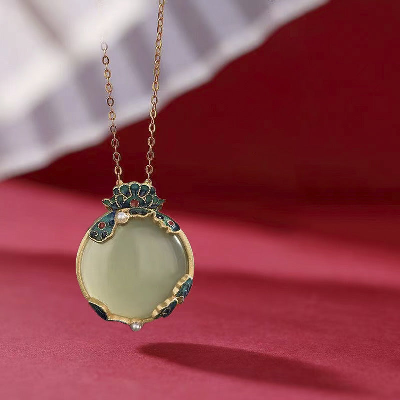 Romantic Necklace for Special Moments