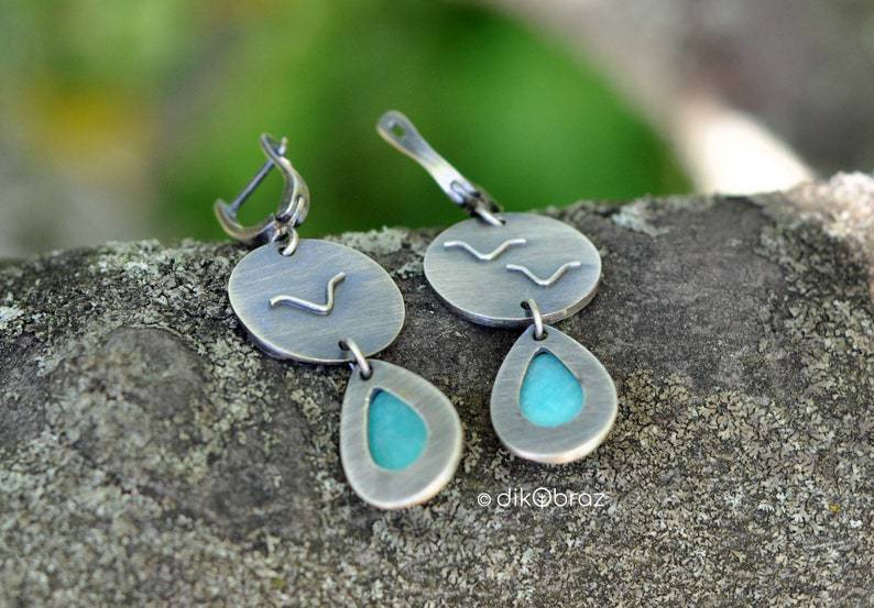 Vintage Handmade Earring
