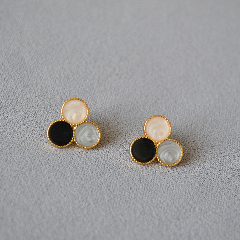 Classic Silver Earring with Timeless Appeal