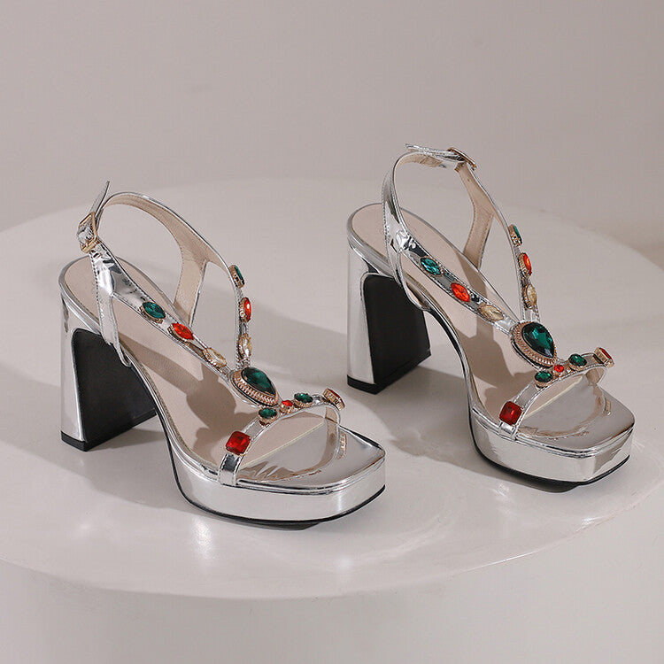 Graceful Orthopedic Sandals for Modern Look