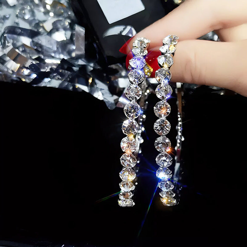 Romantic Earring for Special Moments