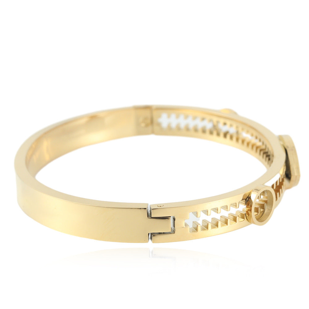 Classic Bracelet with Timeless Appeal