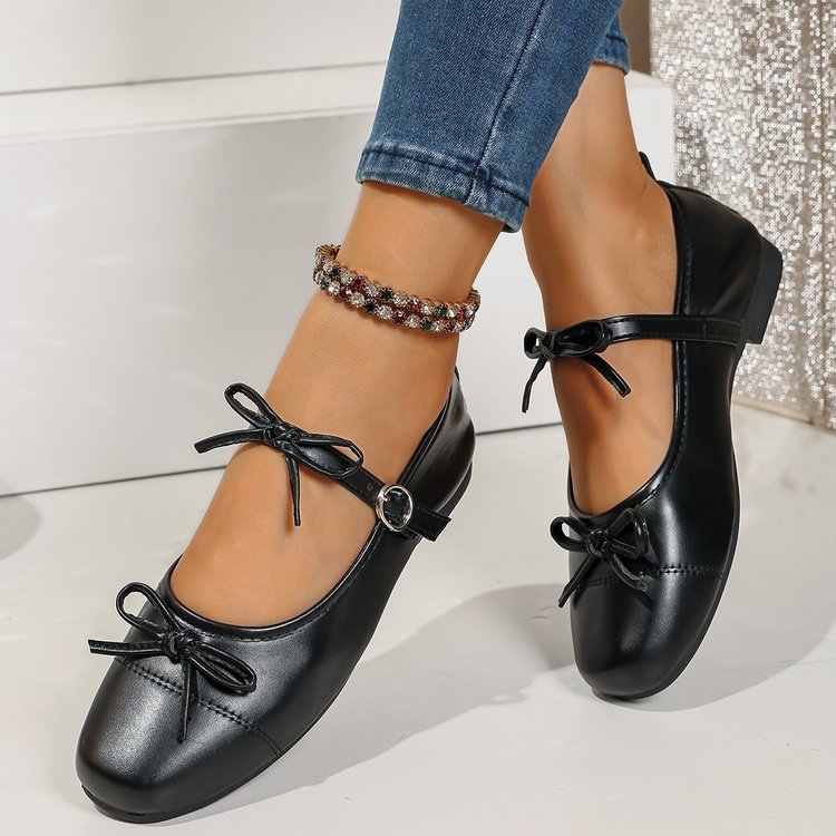 Graceful Orthopedic Shoes for Modern Look