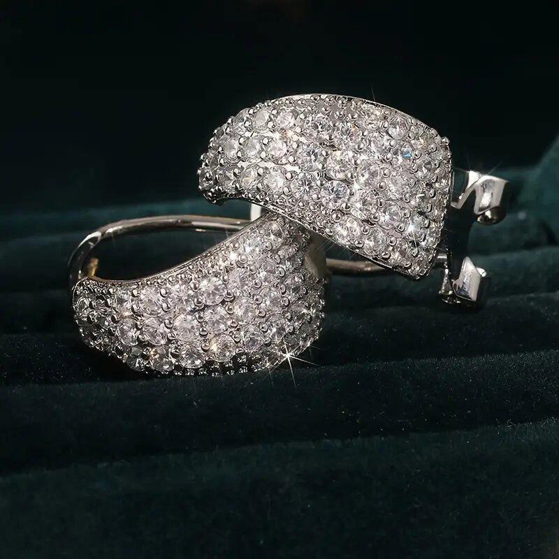 Beautiful Piece with Unique Style