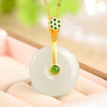 Charming Gold Necklace for Any Occasion
