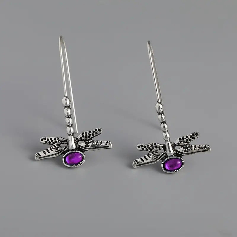 Charming Silver Earring for Any Occasion