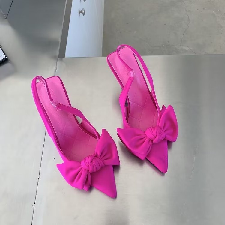 Graceful Orthopedic Sandals for Modern Look