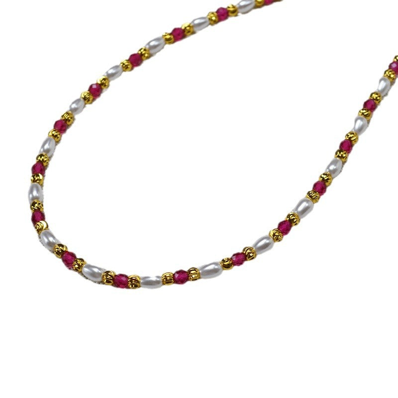 Classic Pearl Necklace with Timeless Appeal