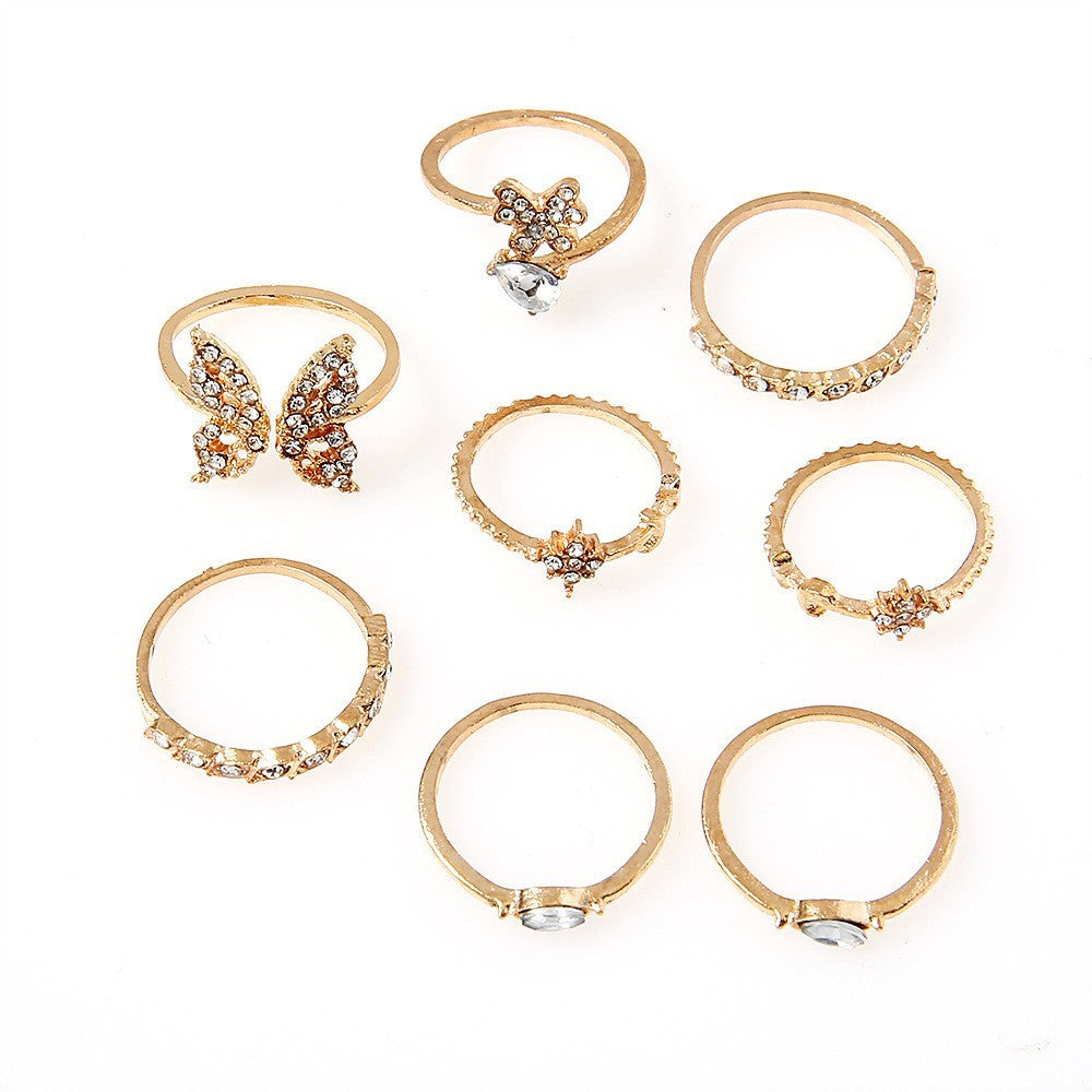 Beautiful Set with Unique Style