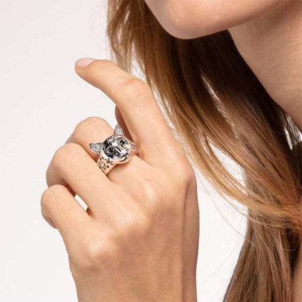 Beautiful Ring with Unique Style