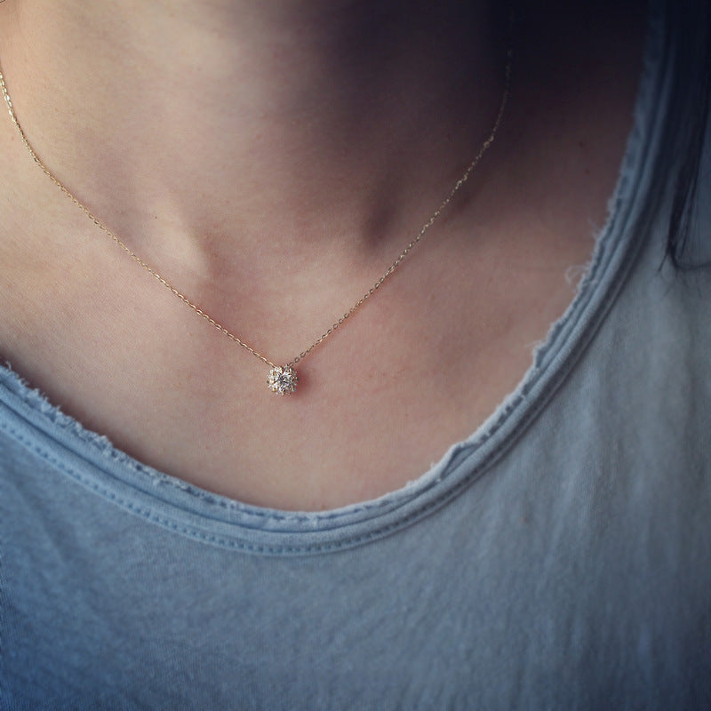Stunning Necklace for Daily Wear