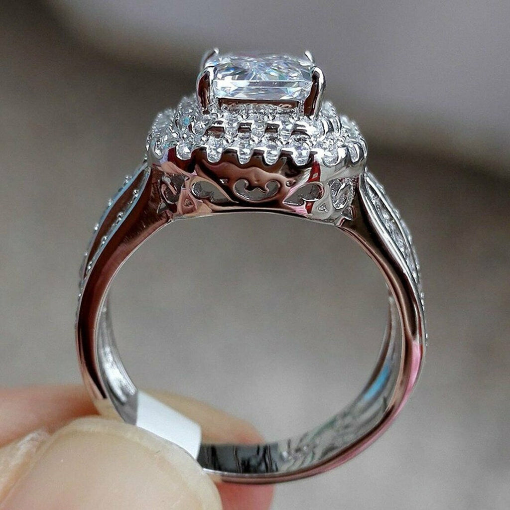 Classic Ring with Timeless Appeal