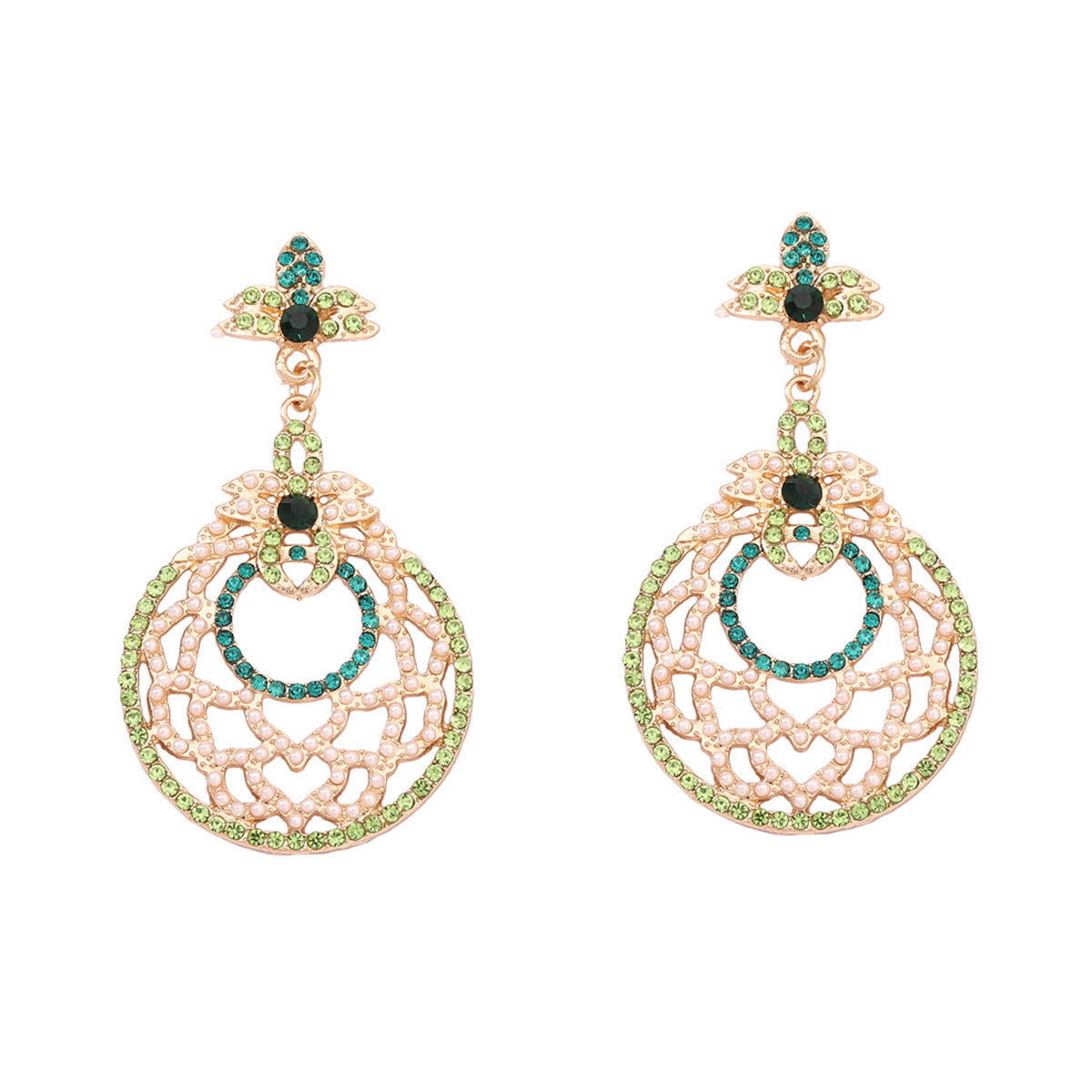 Charming Earring for Any Occasion