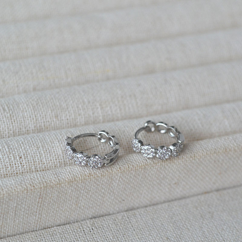 Romantic Earring for Special Moments
