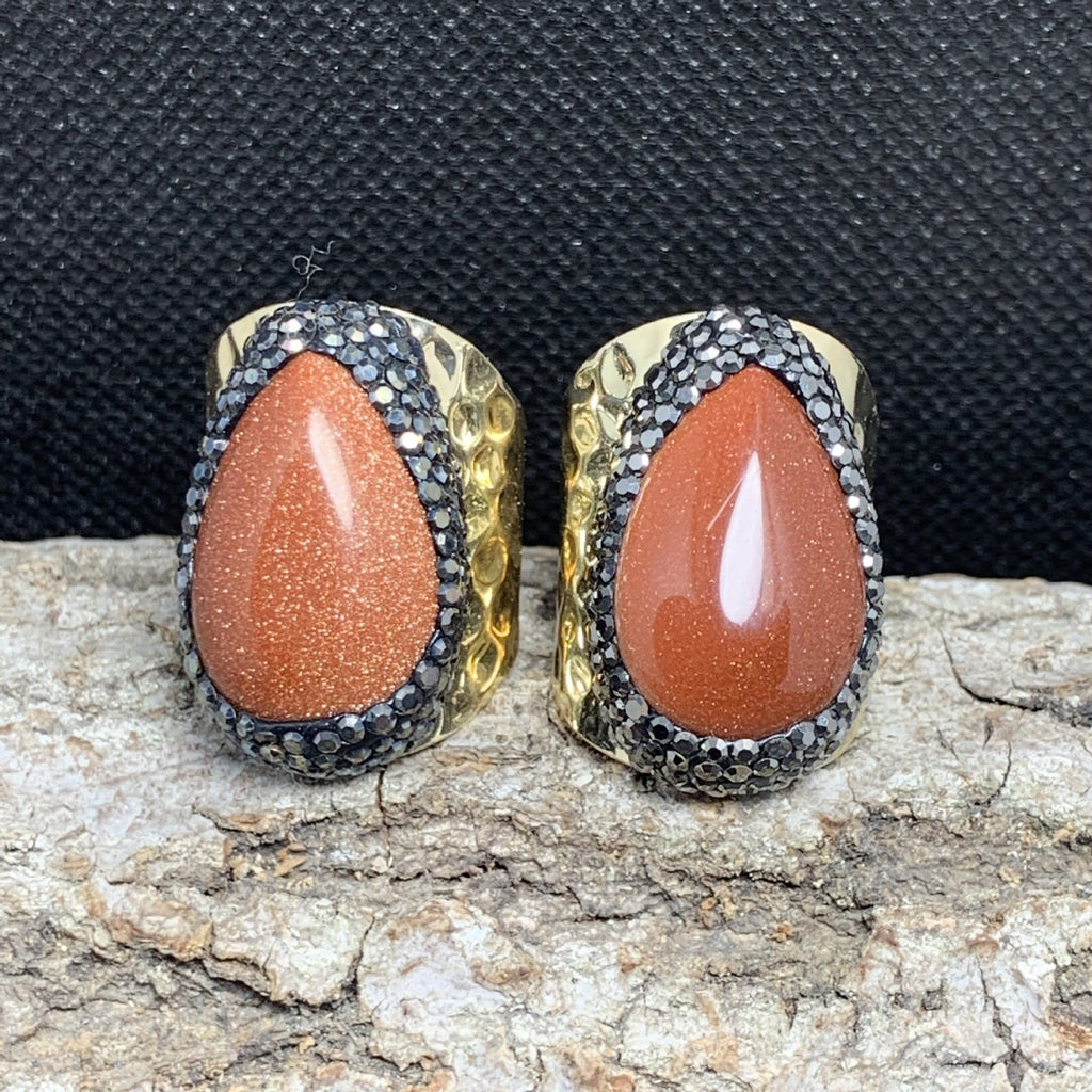 Charming Gold Ring for Any Occasion