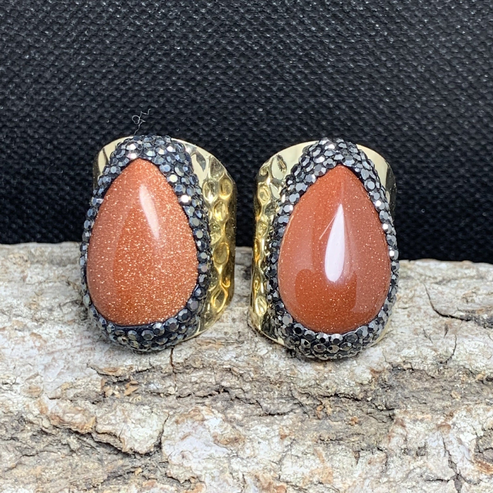 Charming Gold Ring for Any Occasion