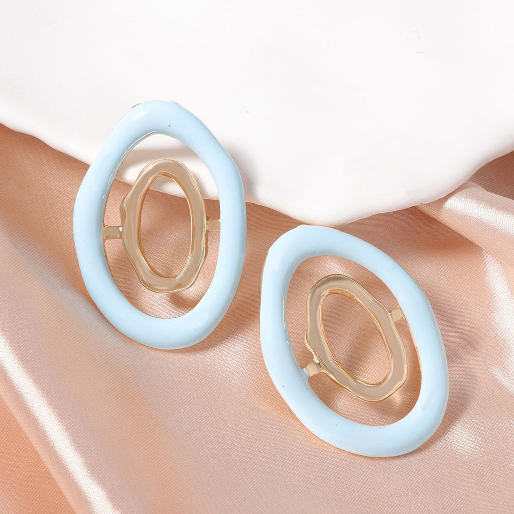 Beautiful Earring with Unique Style