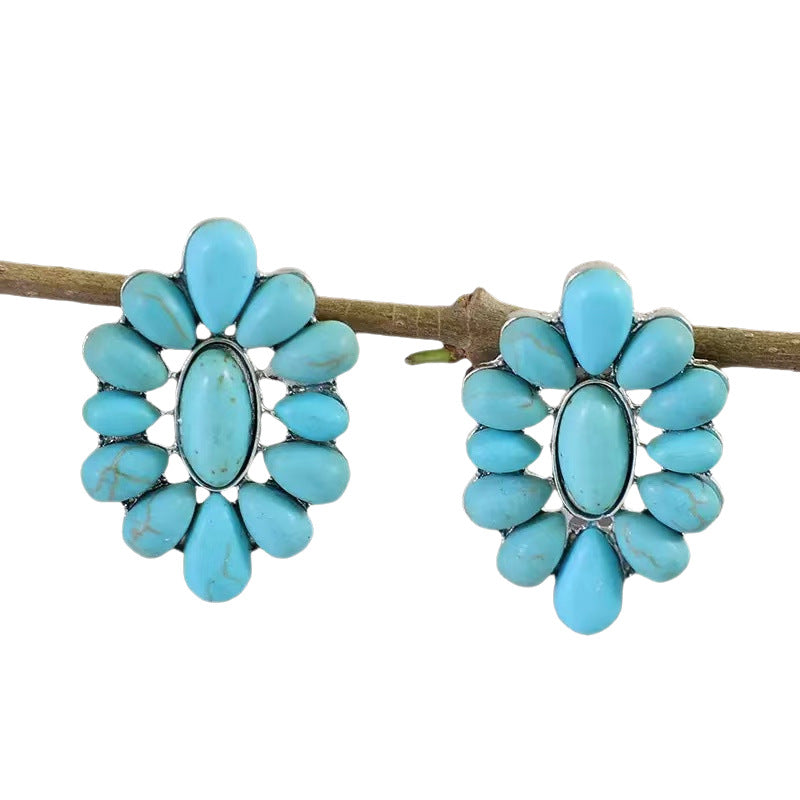 Classic Earring with Timeless Appeal