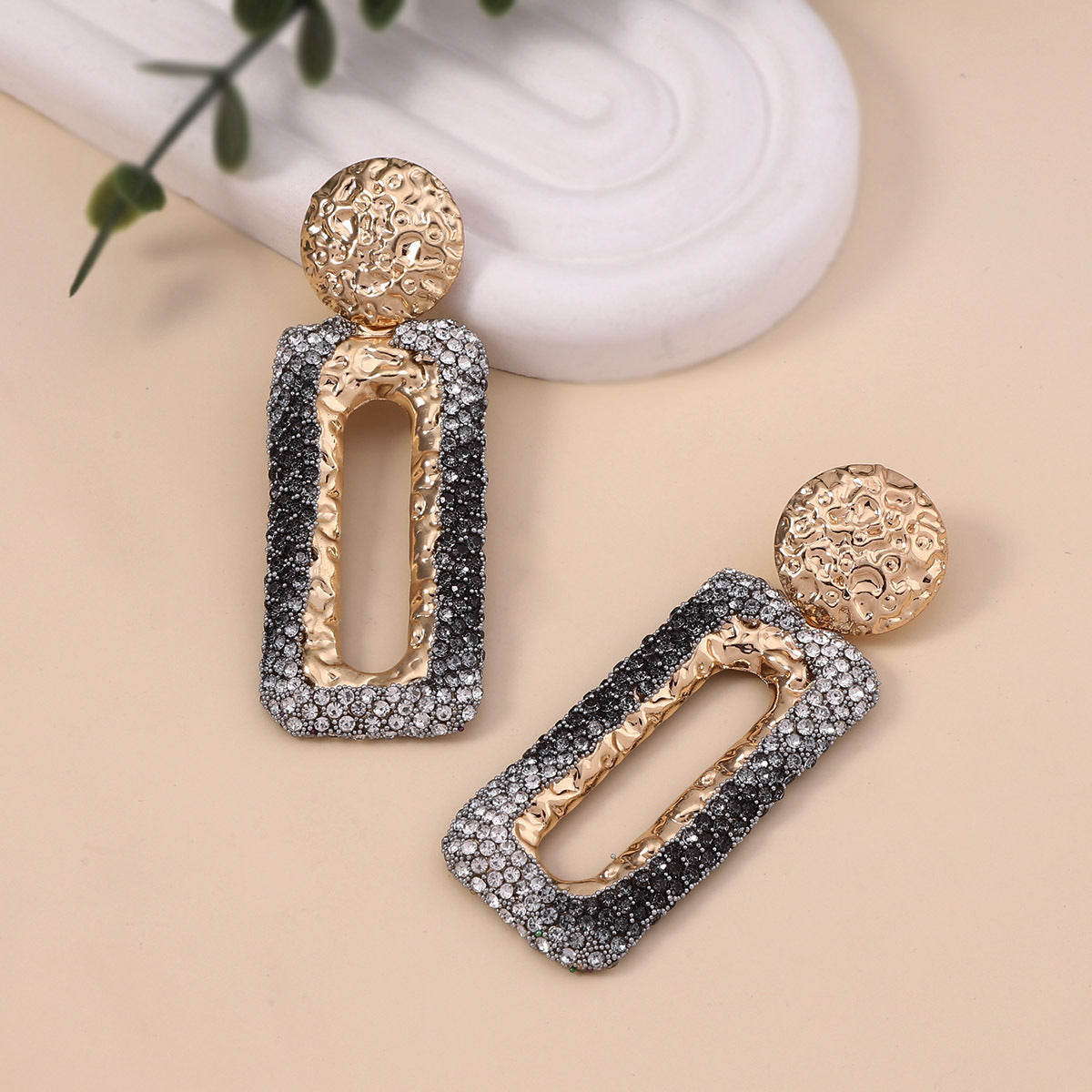 Stunning Earring for Daily Wear