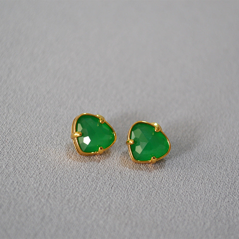 Romantic Gold Earring for Special Moments
