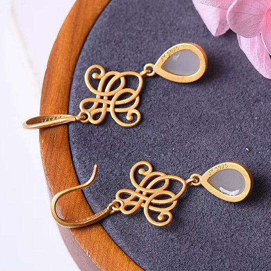 Stunning Gold Earring for Daily Wear