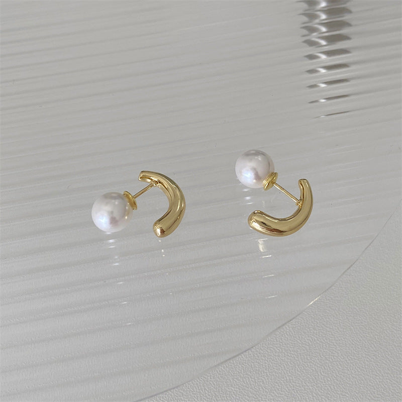 Stunning Pearl Earring for Daily Wear