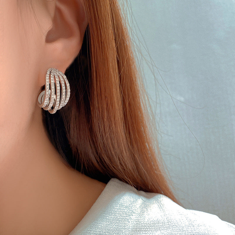 Romantic Earring for Special Moments