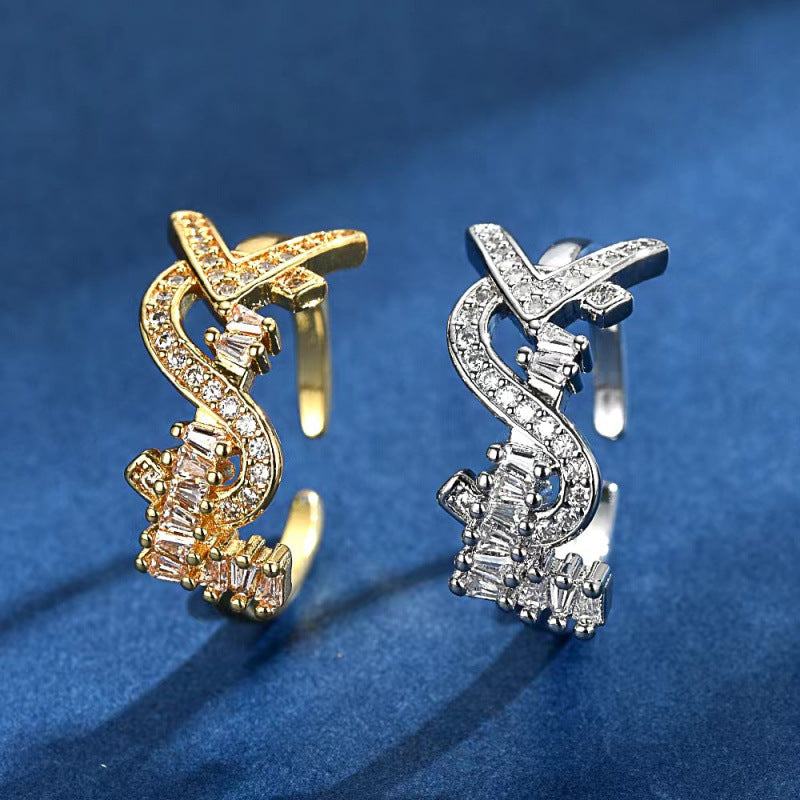 Charming Piece for Any Occasion