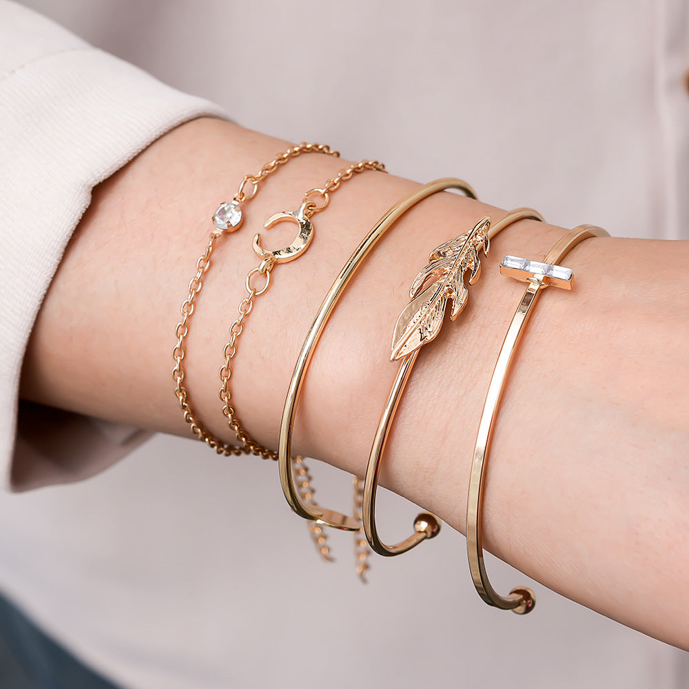 Delicate Artisan Gold Bracelet