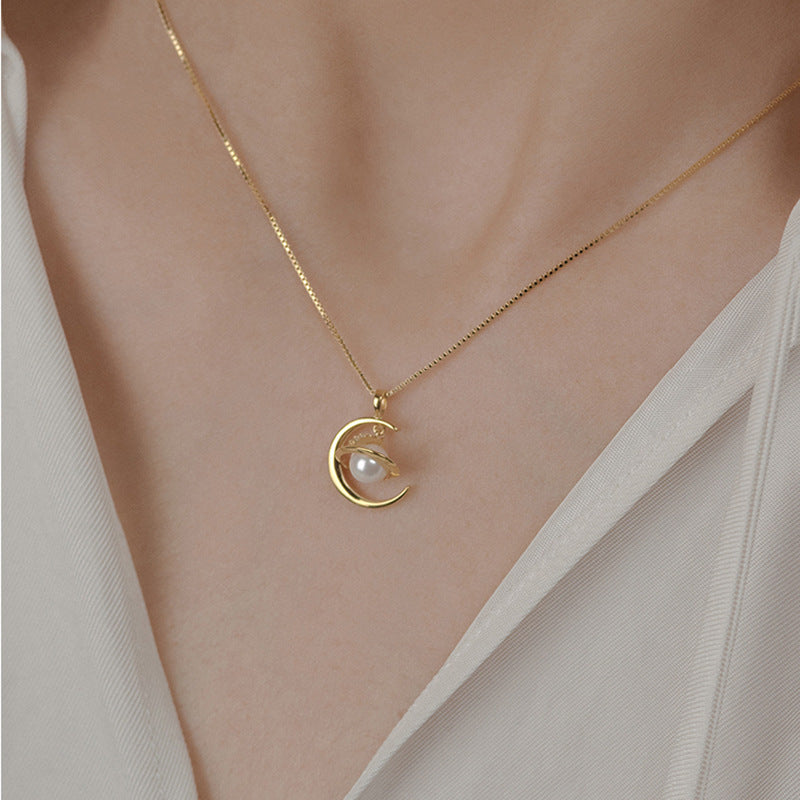 Stunning Pearl Necklace for Daily Wear