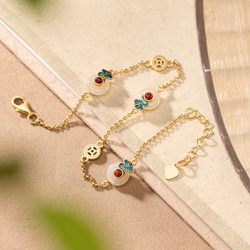 Stunning Silver Bracelet for Daily Wear