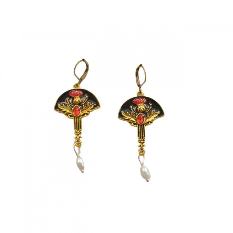 Charming Pearl Earring for Any Occasion