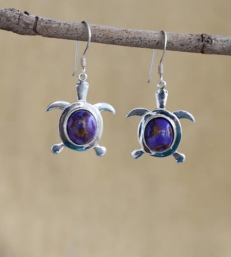 Classic Silver Earring with Timeless Appeal
