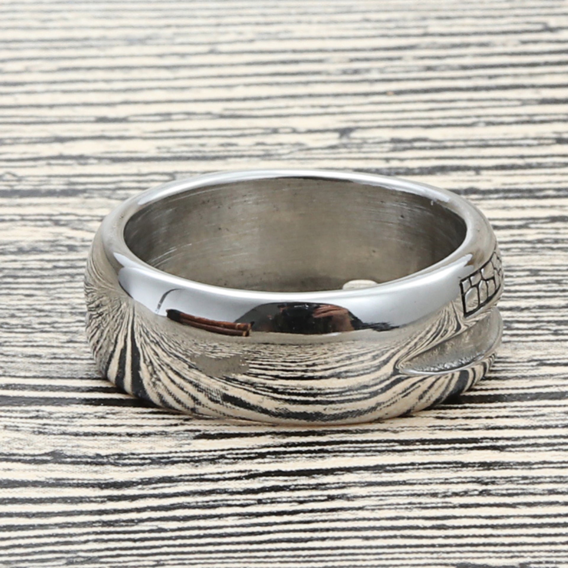 Beautiful Ring with Unique Style