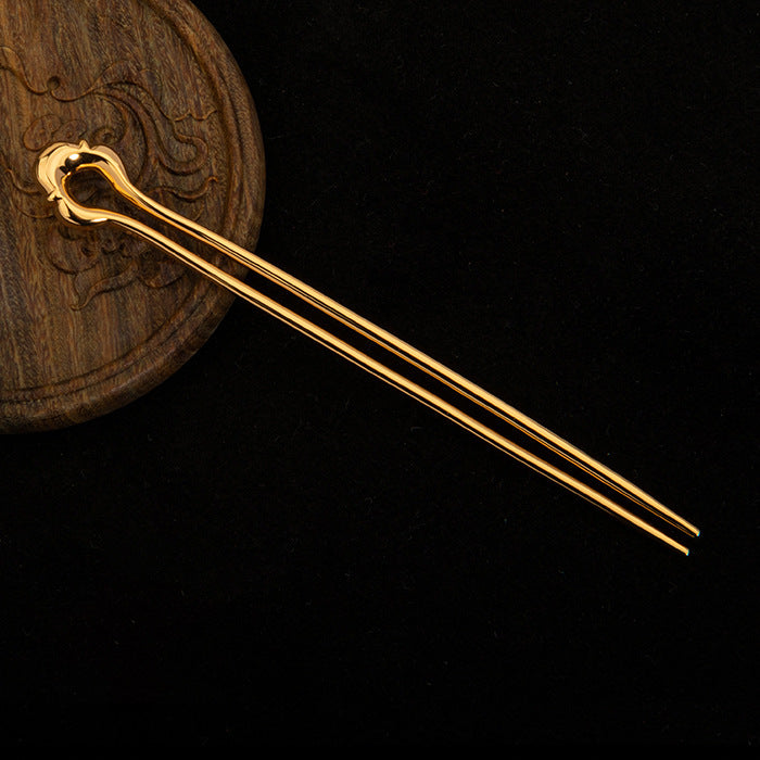 Classic Gold Piece with Timeless Appeal