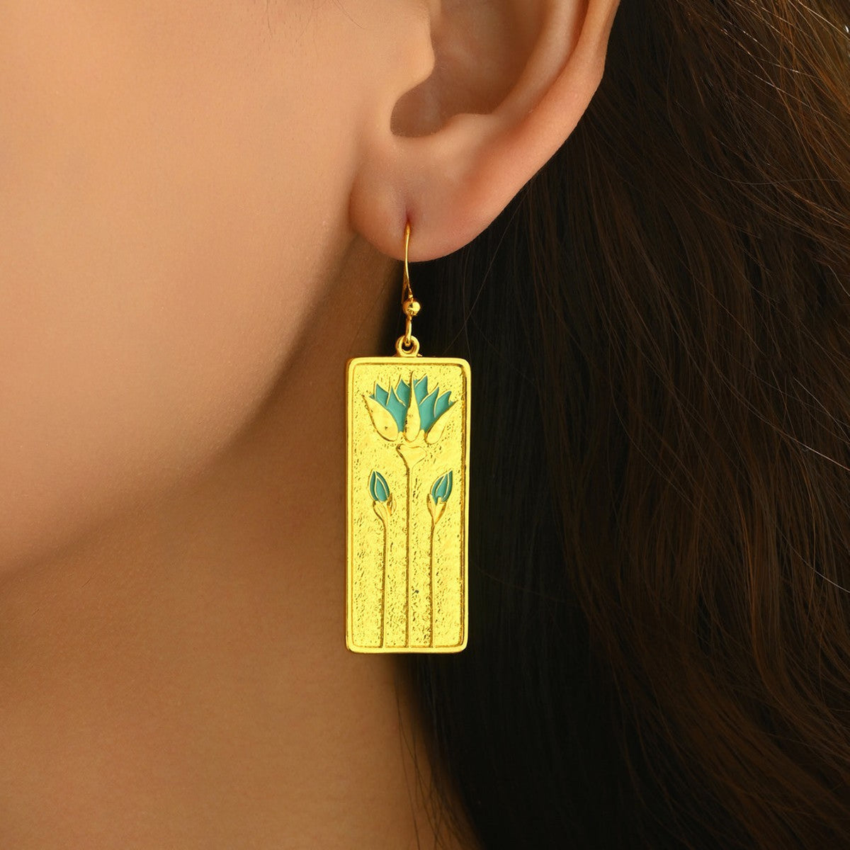Vintage Handmade Earring