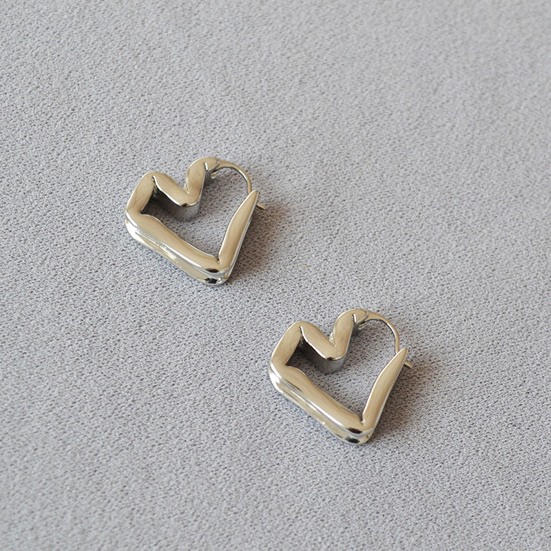 Vintage Handmade Gold Earring