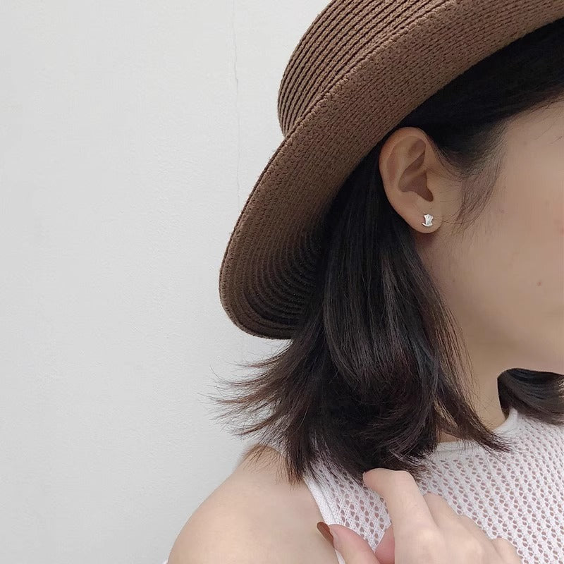 Stunning Earring for Daily Wear