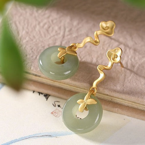 Classic Silver Earring with Timeless Appeal