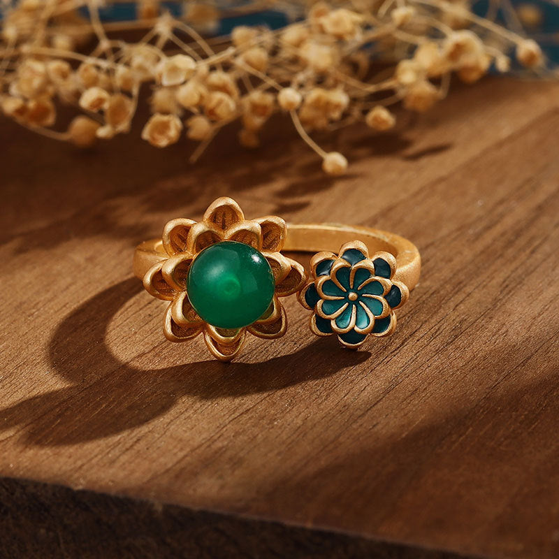 Romantic Gold Ring for Special Moments