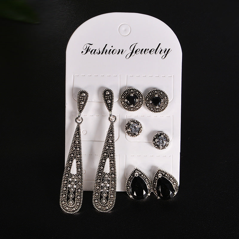 Charming Earring for Any Occasion
