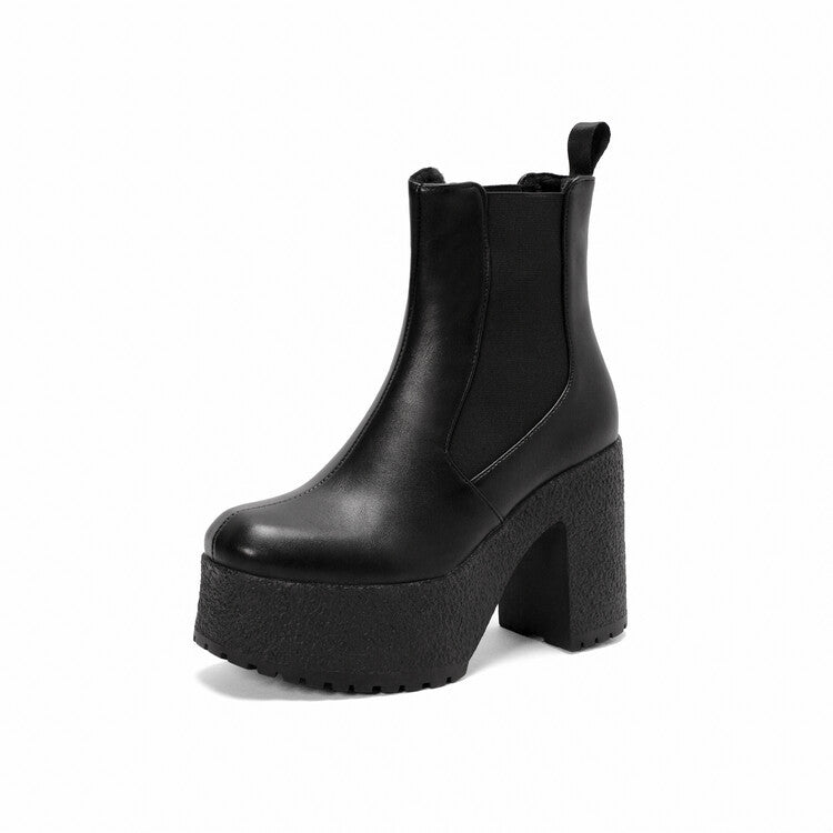 Graceful Orthopedic Boots for Modern Look