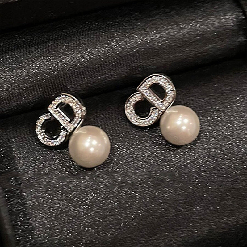 Delicate Artisan Pearl Earring