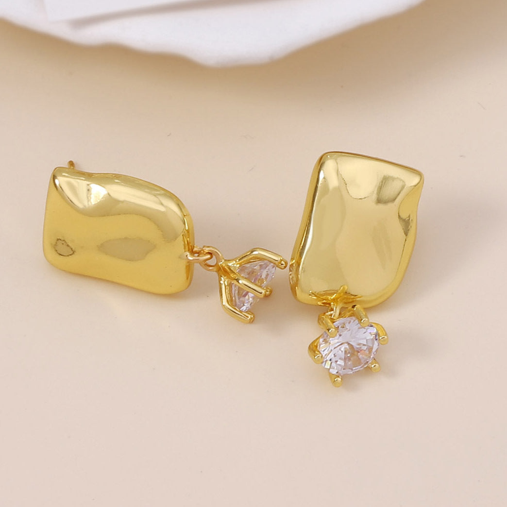 Beautiful Earring with Unique Style